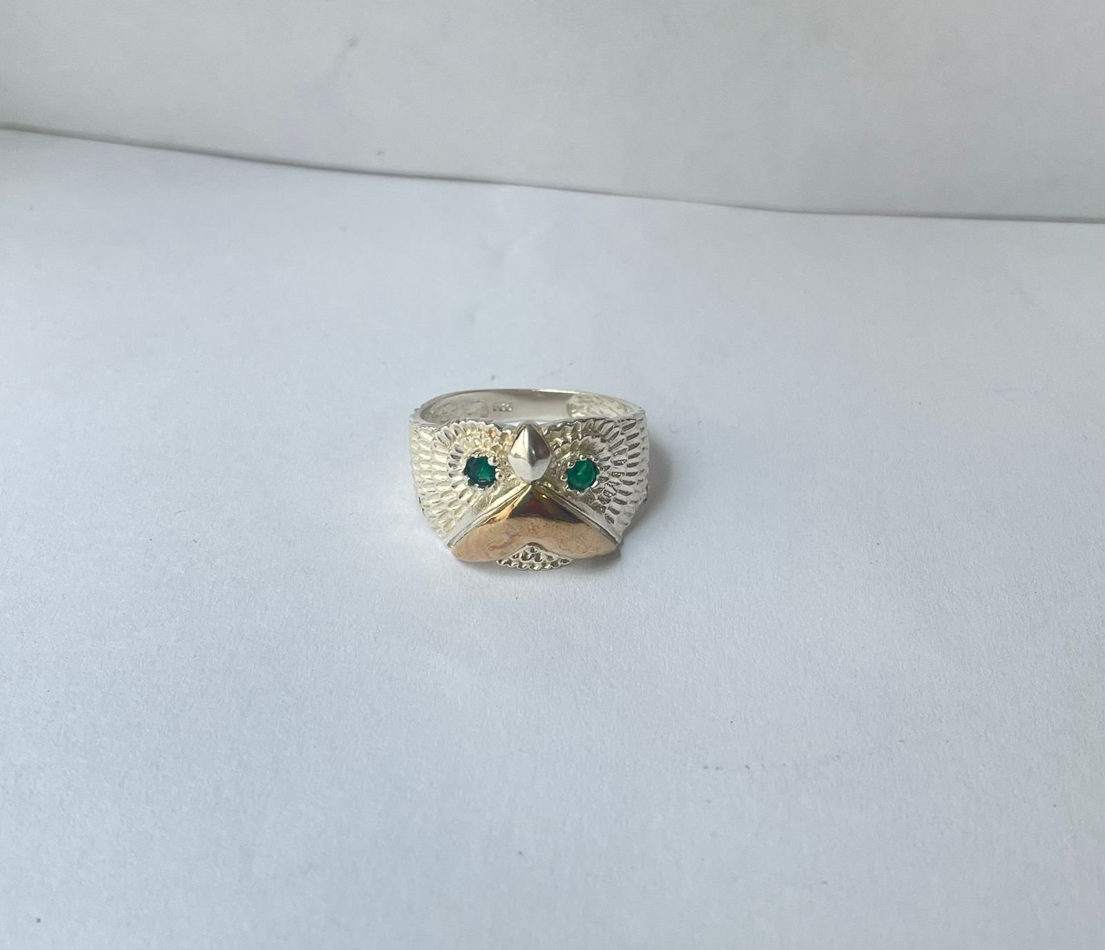 Anillo búho 5.15 gr / T10 / circones verdes plata italiana