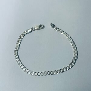Pulso cubano 3.64 gr / 19 cm / 4 mm plata italiana