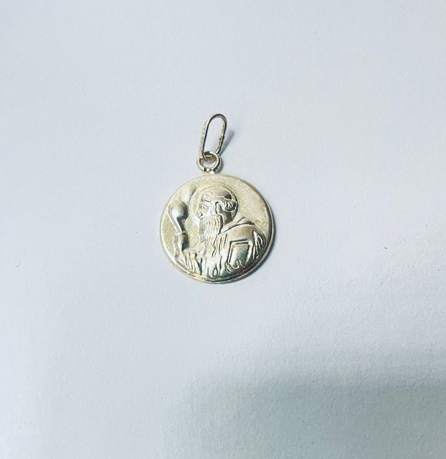 Dije San Benito 2.54 gr / 2 cm / plata italiana