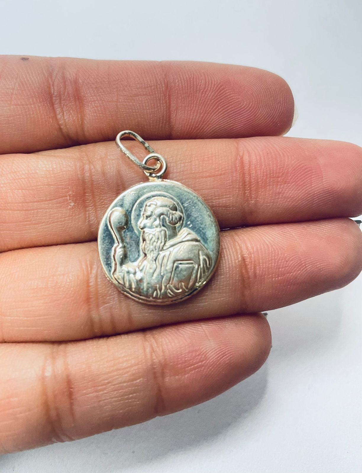 Dije San Benito 2.54 gr / 2 cm / plata italiana - Imagen 3