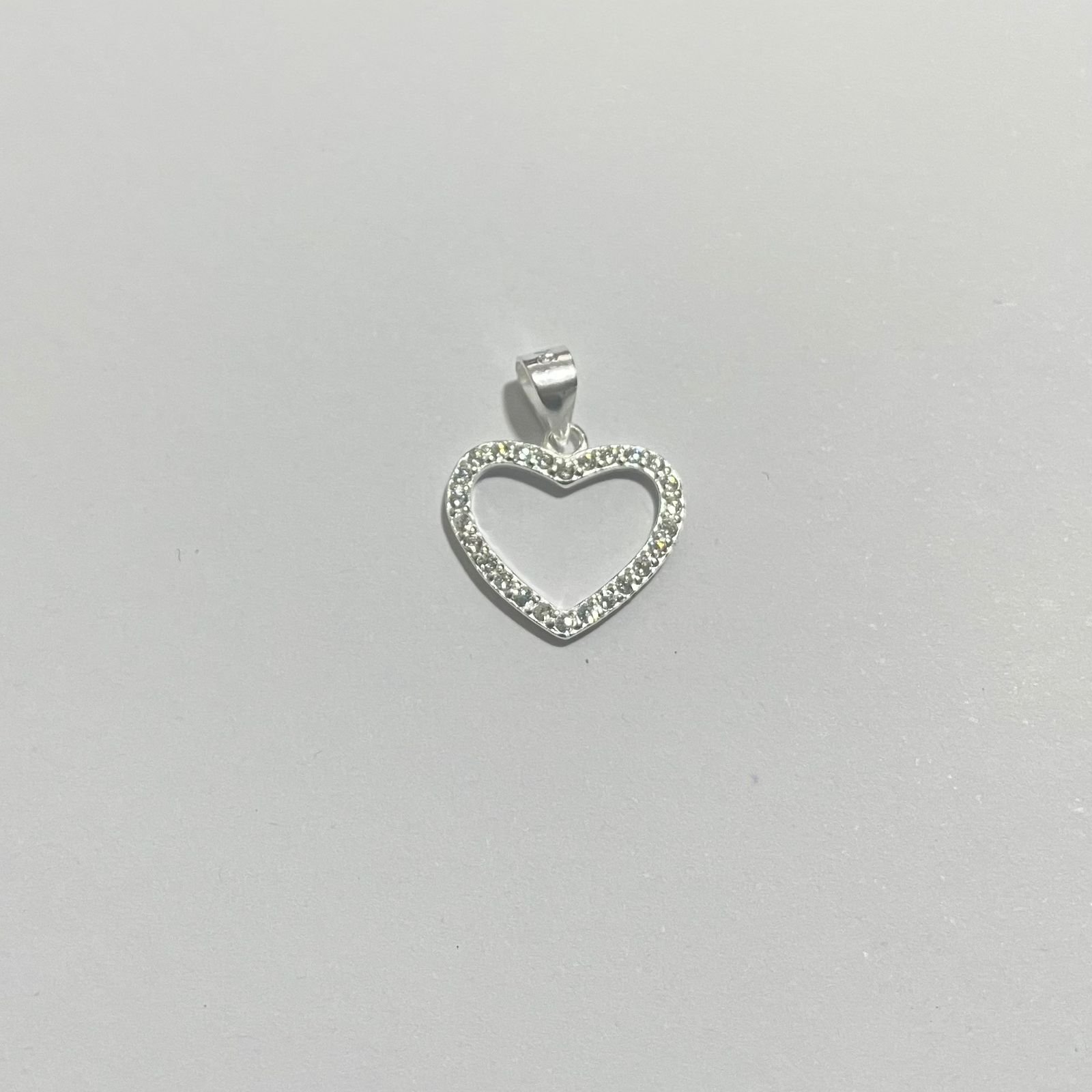 Dije corazón esqueleto 0.71 gr / 2 cm / plata italiana